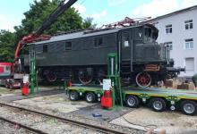 PHOTO-2020-05-26-14-34-01-7 Spedition Kübler Schwertransport Lokomotive Frankfurt E 04 20