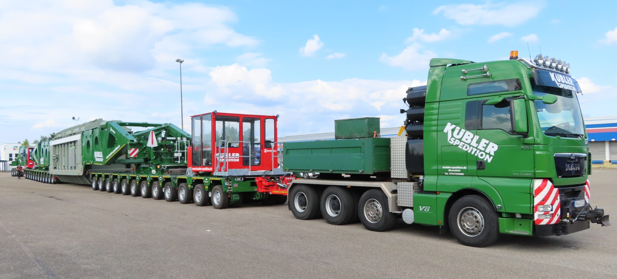 Kibri Spedition K&uuml;bler &ndash; Carrello Ferroviario Con Trasformatore MAN Uaai 687.9 (Scala 1:87)